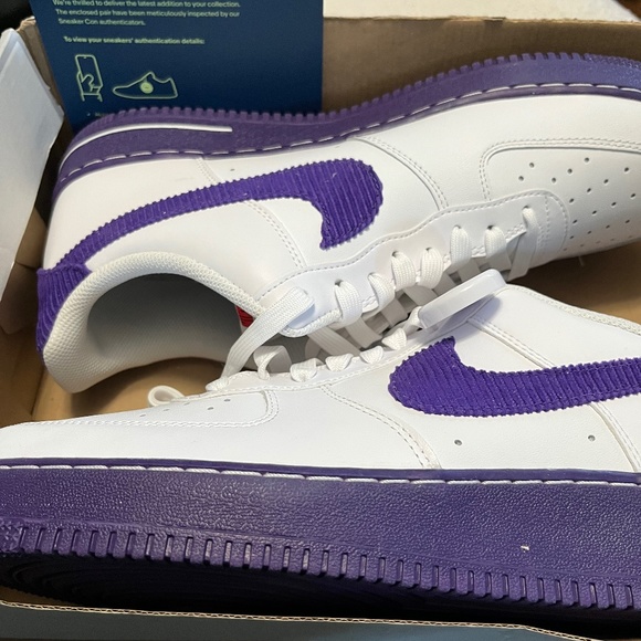 Nike Air Force 1 ‘07 lv8 EMB - Picture 1 of 11